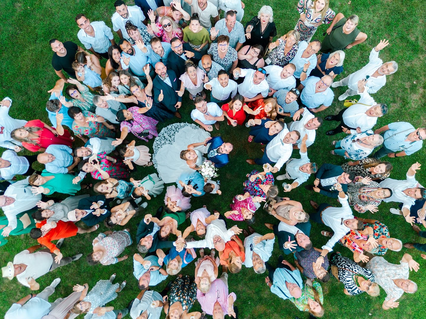 drone-mariage-famille-amis-révolution