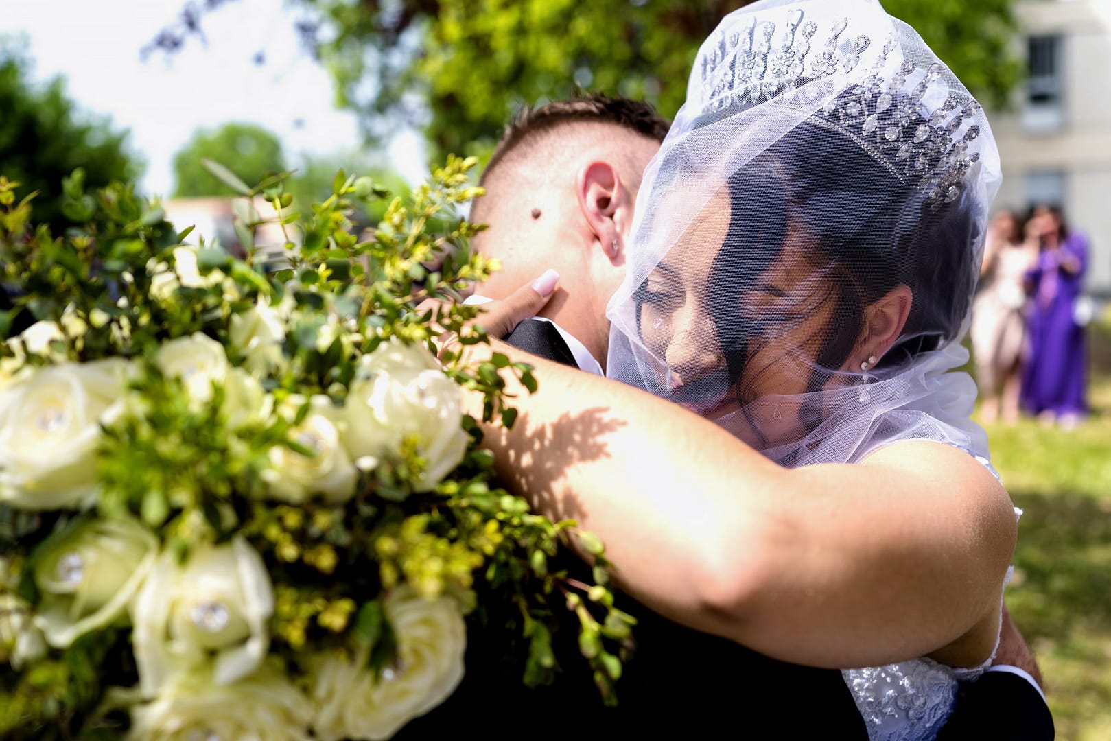 couple-séance-photo-volée-calin