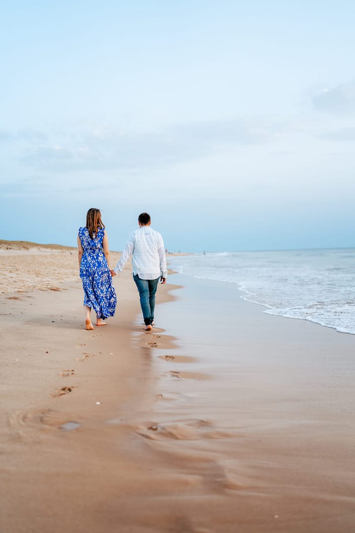couple-enceinte-famille-bébé-plage
